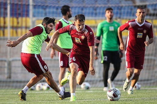 سعید حسین‌پور هافبک پرسپولیس