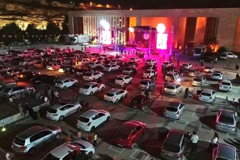 کنسرت در خودرو در ترکیه