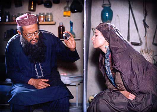 محکومیت یک و نیم میلیارد دلاری ایران در پرونده مامور گمشده سازمان سیا در کیش/ آیا رابرت لوینسون واقعا در ایران ناپدید شده؟