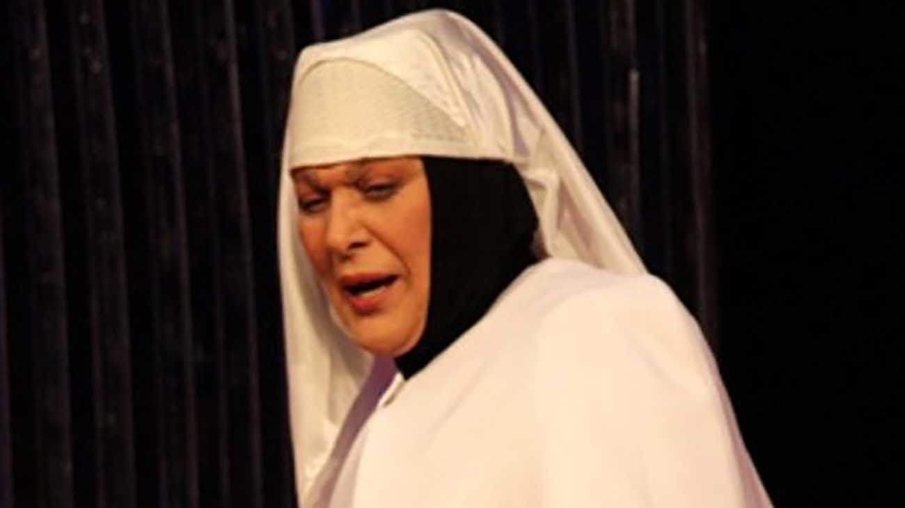 کشف حجاب محبوبه بیات خانم بازیگر سرشناس + عکس