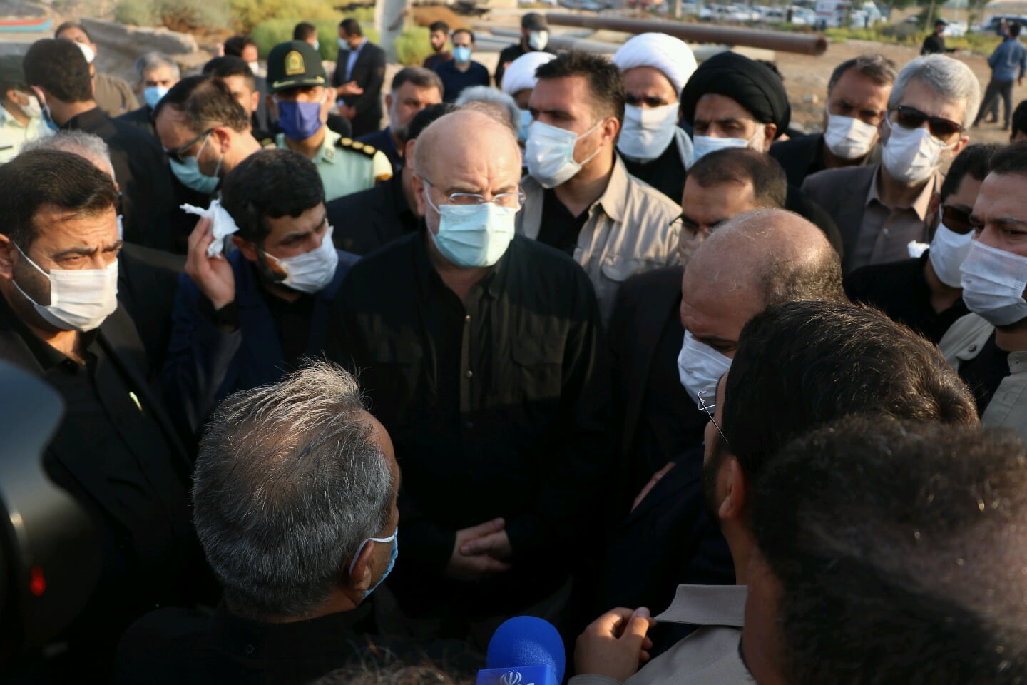 سفرهای استانی قالیباف رنگ و بوی تبلیغاتی دارد/ رییس مجلس کرونا را جدی نمیگیرد سفرهای استانی قالیباف