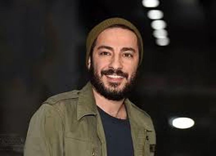 نوید محمدزاده 