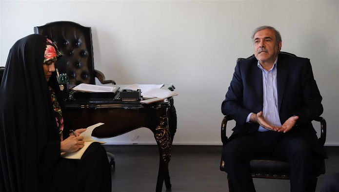 مهمترین دستاورد دولت در مناطق آزاد بازگرداندن آنها به ریل توسعه است/ سرمایهگذاری ۱۷۰۰ میلیون دلاری خارجیها در مناطق آزاد مرتضی بانک