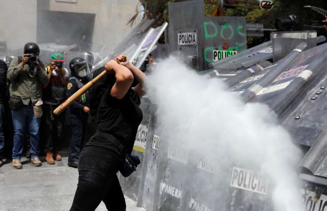 تظاهرات علیه قوانین سقط جنین