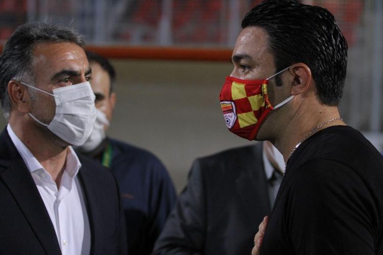 سرمربی آینده استقلال