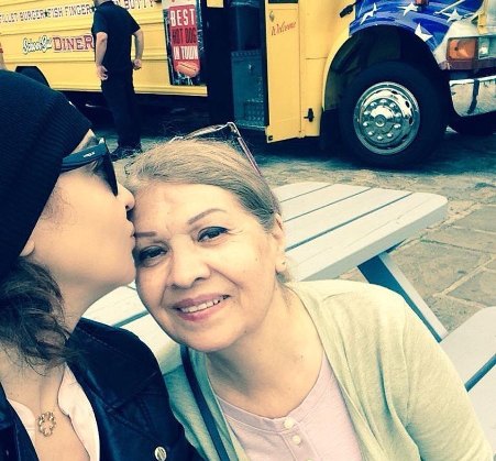 نیکی کریمی نیکی کریمی