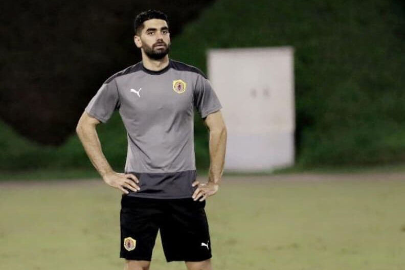 سردار آزمون و علی کریمی‌