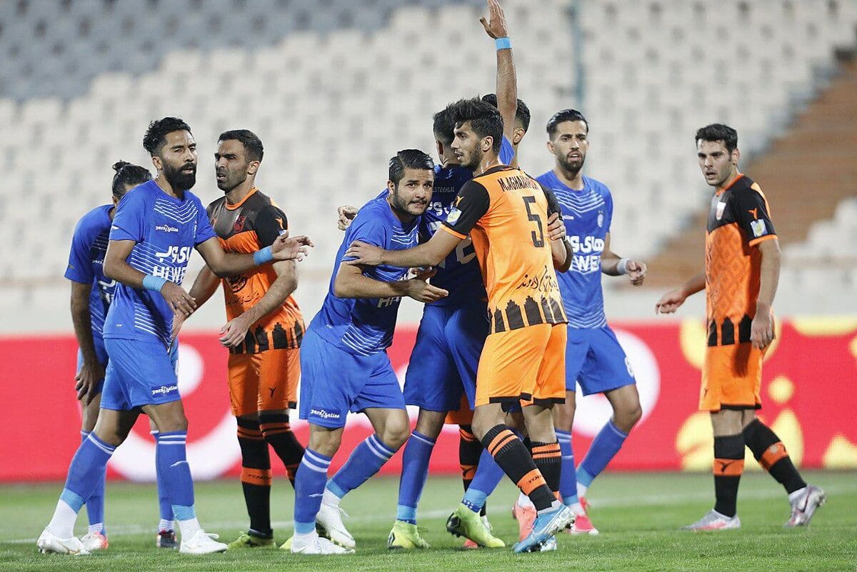 باشگاه استقلال