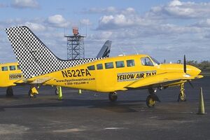 مسافرکشی با هواپیمای شخصی