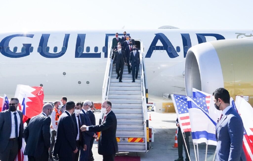 سفر وزیر خارجه بحرین به تل آویو 