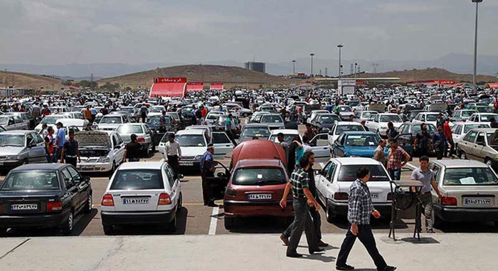 دلیل کاهش قیمت خودرو