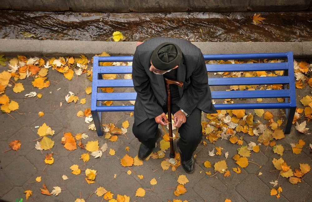 جایی برای مردن، زنان سالخورده پشت در گرمخانه‌ها/ جایی برای مردن، سالمندان رها شده در خیابان / تاثیر شیوع ویروس فقر در نوع ترویج جدیدی از سالمند آزاری