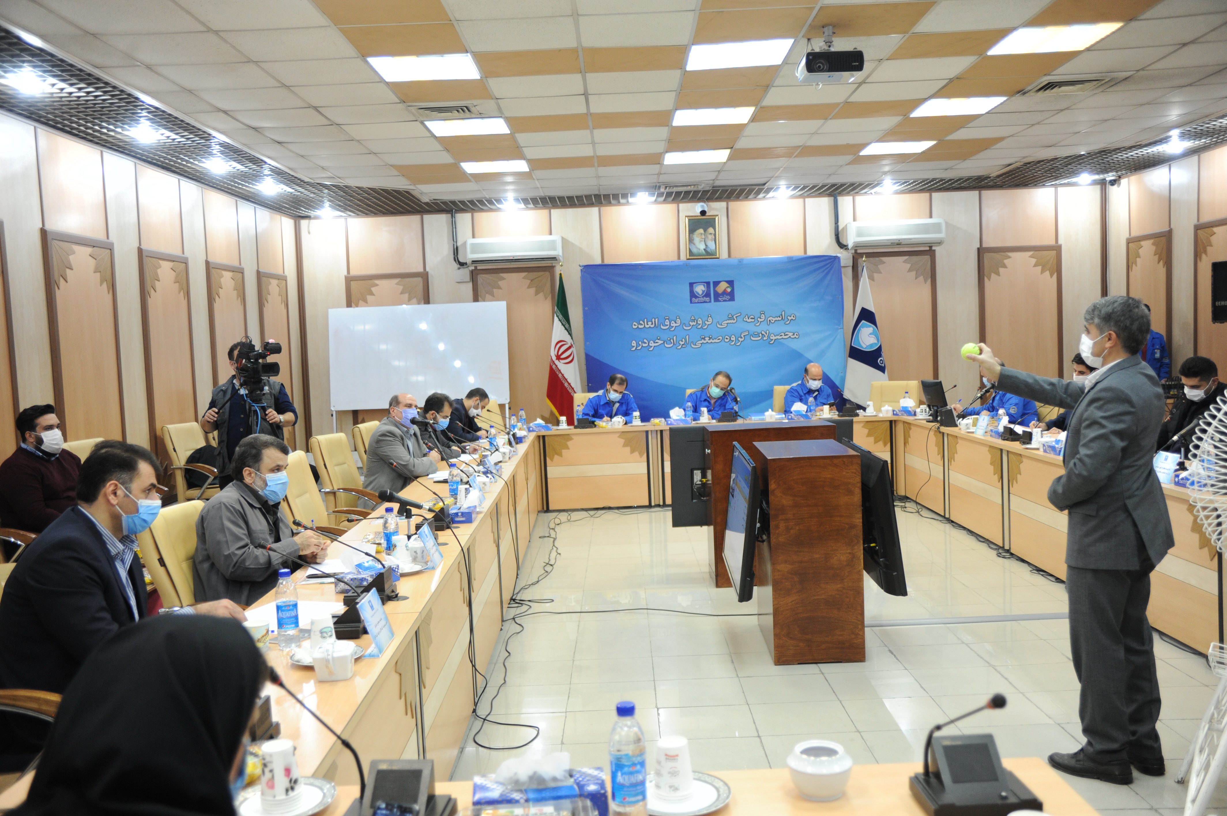 فروش فوق‌العاده خودرو 