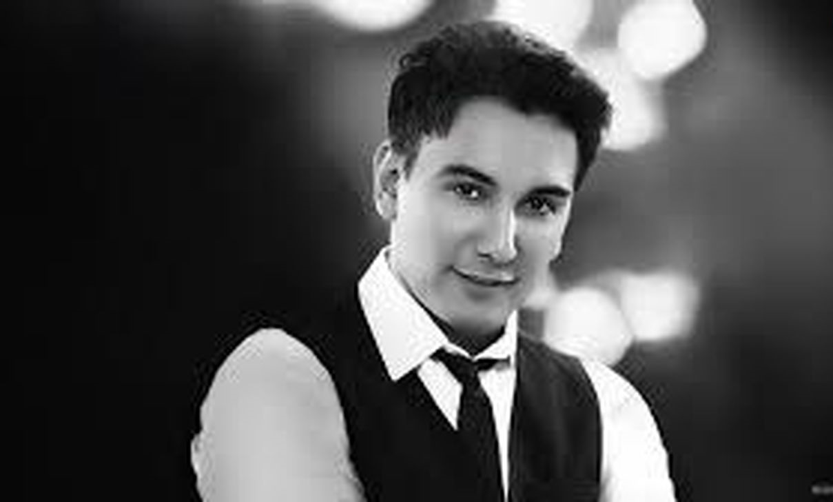  شادمهر عقیلی