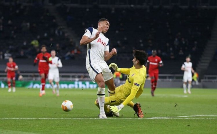 سرمربی آنتورپ 