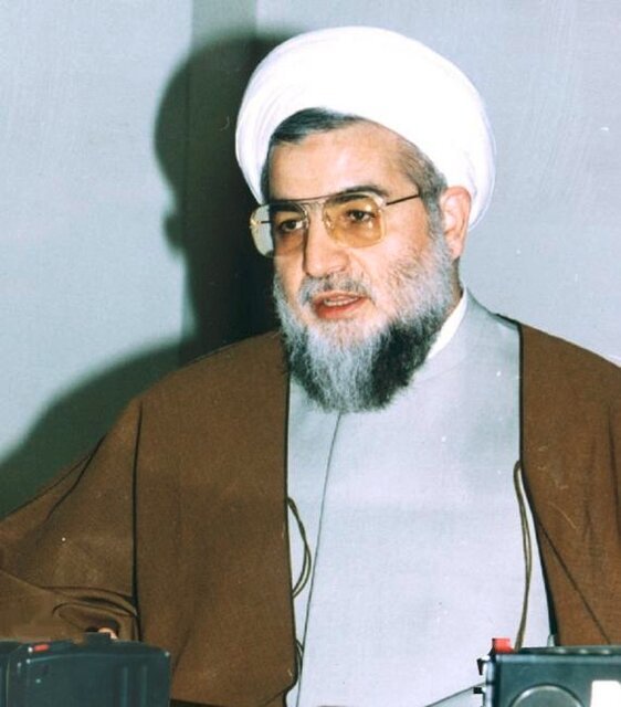 من احمدینژاد نیستم! /چند نکته درباره جمله معنادار حسن روحانی من احمدینژاد نیستم! /چند نکته درباره جمله معنادار حسن روحانی