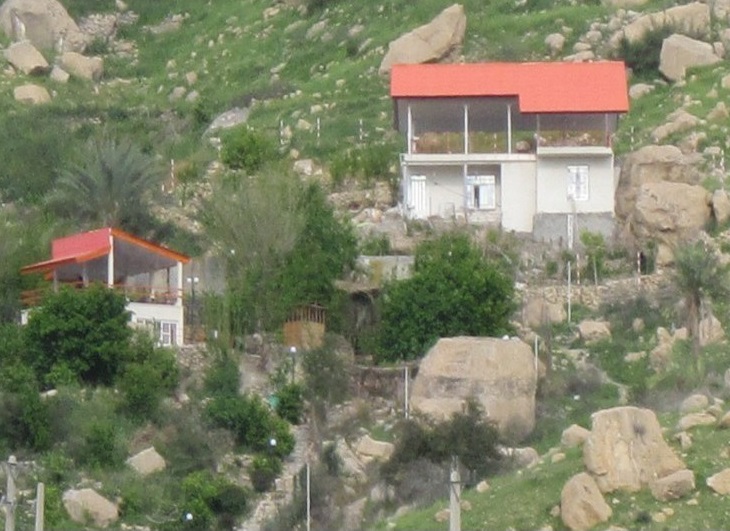 ویلاسازی در تنگ تکاب