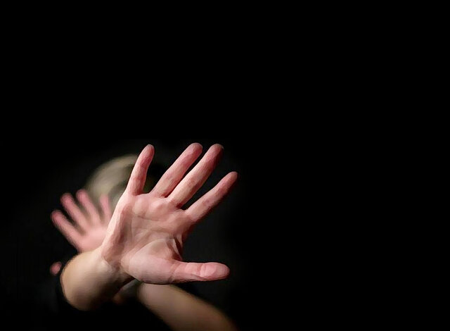 آزار‌های روحی و روانی نیز از مصادیق خشونت علیه زنان است/ بزرگترین مشکل ما عدم آگاهی خانم‌ها نسبت به حقوق خودشان است