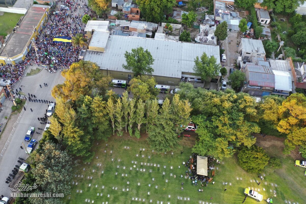 دیگو مارادونا به خاک سپرده شد +عکس