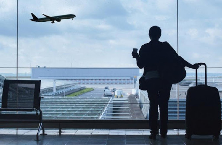 چه کسانی ممنوع الخروج هستند؟