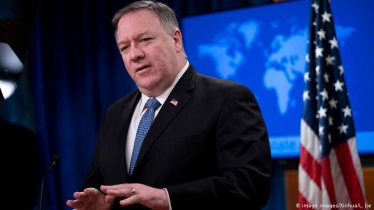 پمپئو و همسرش 