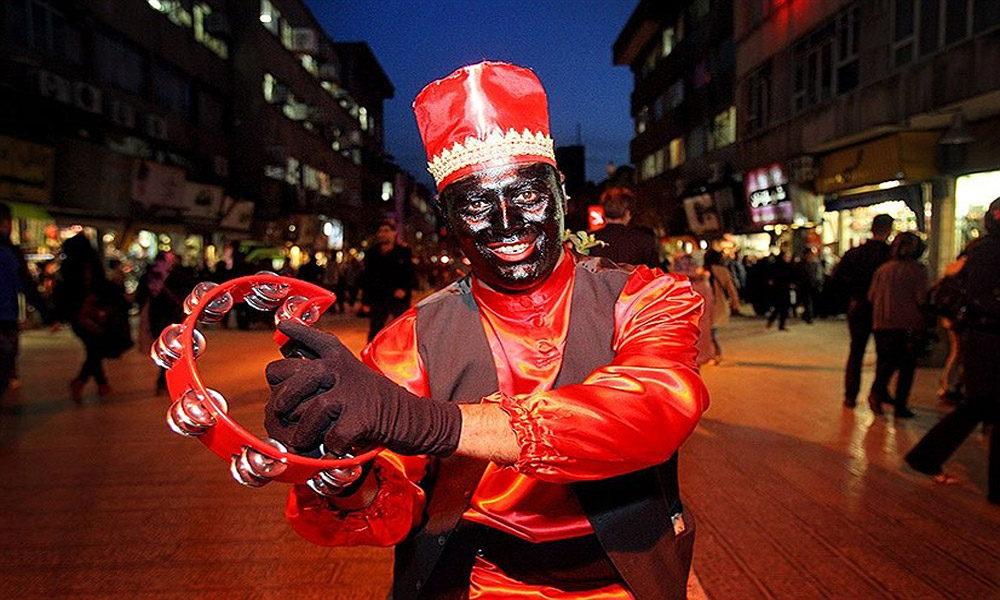 سیاهِ تخت‌حوضی