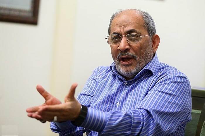 احمدی نژاد مردود سیاسی است / رییس جمهوری موفق خواهد بود که با رهبری زاویه نداشته باشد