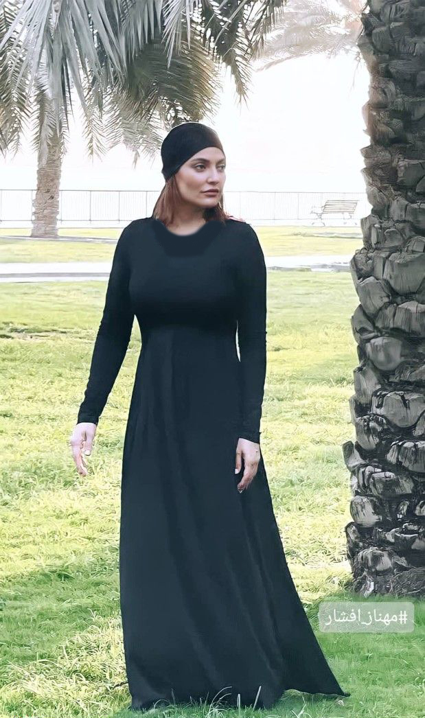 عکس لباس خیلی اندامی مهناز افشار! / تقلید از لباس خواننده قبل انقلابی! مهناز افشار