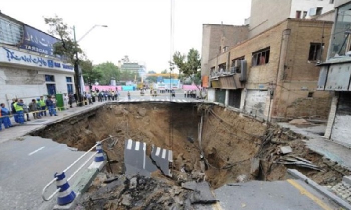 تهران در معرض فرونشست زمین تهران در معرض فرونشست زمین