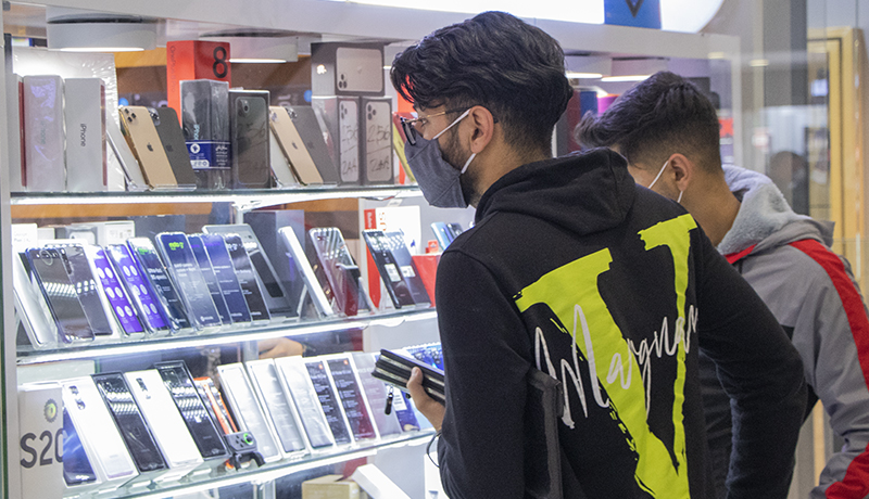 پیش‌بینی قیمت موبایل