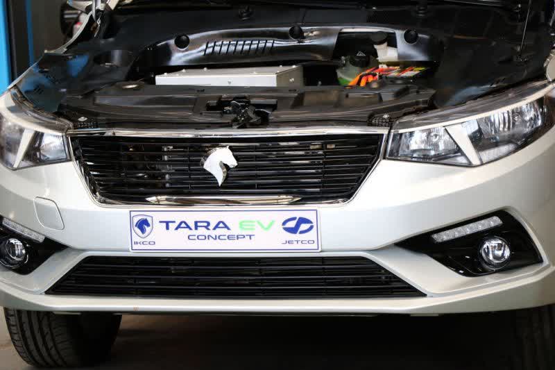 رونمایی از نمونه صنعتی خودروی برقی تارا تا پایان سال/ تولید انبوه خودروی برقی، مستلزم تامین زیرساختهای مورد نیاز است ایران خودرو