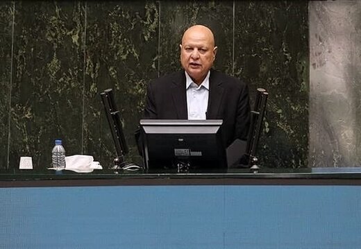 میرکاظمی در صحن علنی: با حذف ارز ۴۲۰۰ می‌خواهیم فشار را از دوش فقرا برداریم