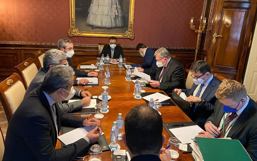 میخائیل اولیانوف