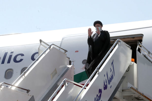 رئیس جمهور تهران را به مقصد مسکو ترک کرد