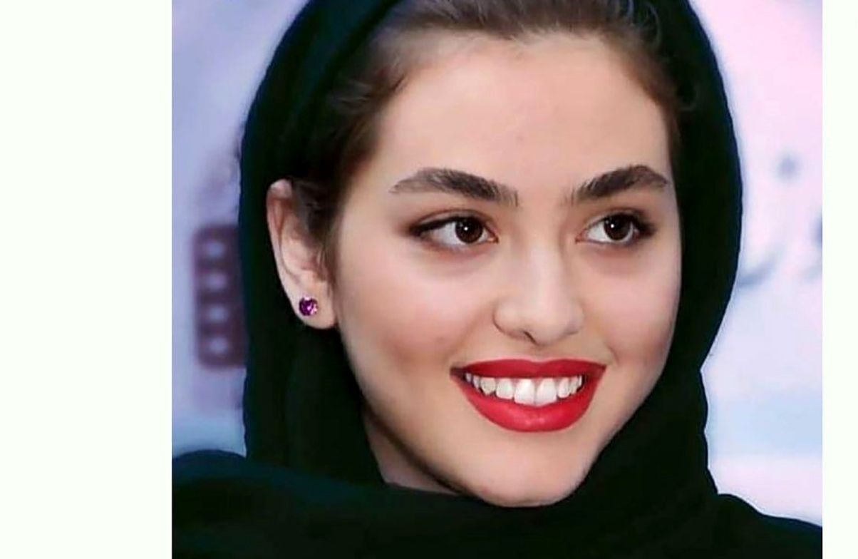 ریحانه پارسا