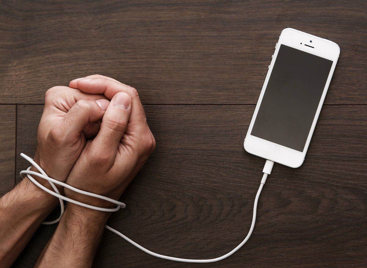 اعتیاد به موبایل اعتیاد به موبایل