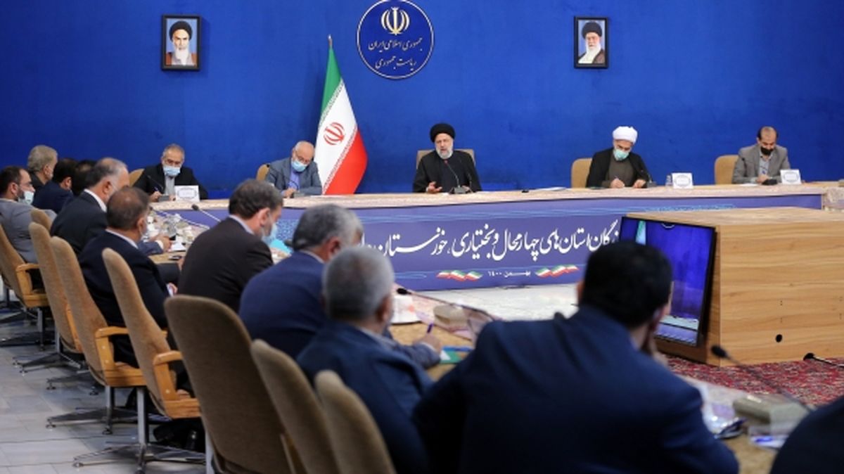 دستگاههای اجرایی به برگزاری اجتماعات جز در موارد ضروری اصرار نکنند دستگاههای اجرایی به برگزاری اجتماعات جز در موارد ضروری اصرار نکنند