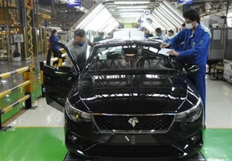 خطیبی با دست پر به میدان آمده/ ایران خودرو در مسیر سوددهی قرار می‌گیرد