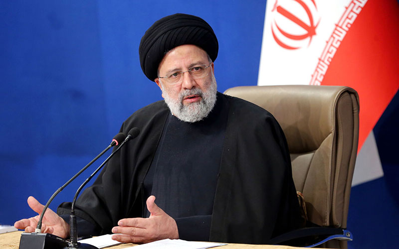 رئیس جمهور: تا اطلاع بعدی سفرهای استانی انجام نمیشود رئیس جمهور: تا اطلاع بعدی سفرهای استانی انجام نمیشود