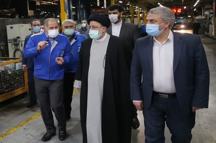 بازدید سرزده رییس جمهور از ایران خودرو