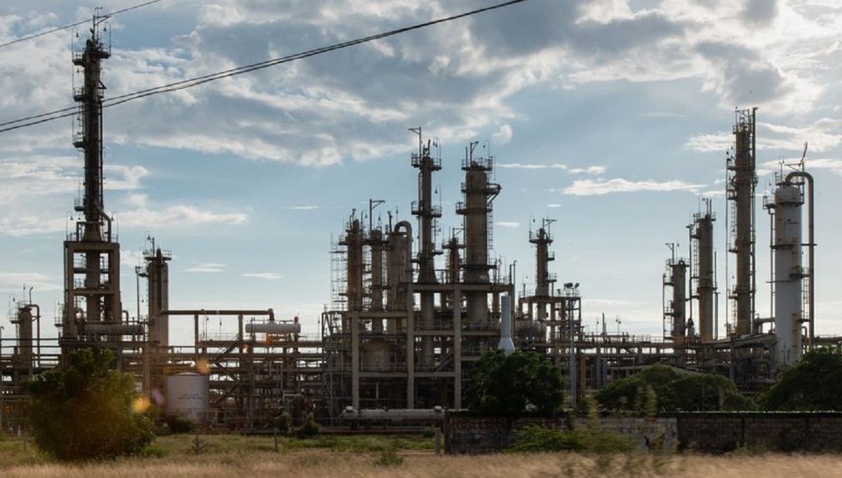 گفت و گوی آمریکا با ونزوئلا برای جایگزینی نفت روسیه گفت و گوی آمریکا با ونزوئلا برای جایگزینی نفت روسیه