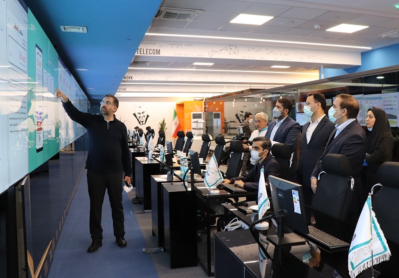 بازدید معاون اجتماعی و پیشگیری از وقوع جرم قوه قضایی از مرکز مانیتورینگ پلتفرمهای دیجیتال همراه اول بازدید معاون اجتماعی و پیشگیری از وقوع جرم قوه قضایی از مرکز مانیتورینگ پلتفرمهای دیجیتال همراه اول