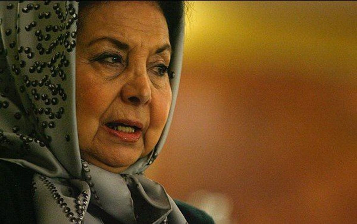 پریوش سطوتی