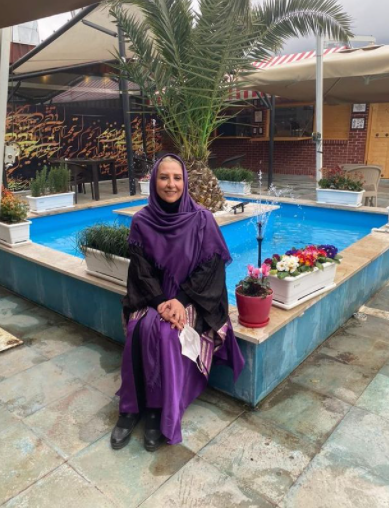 تیپ بنفش مرجانه گلچین