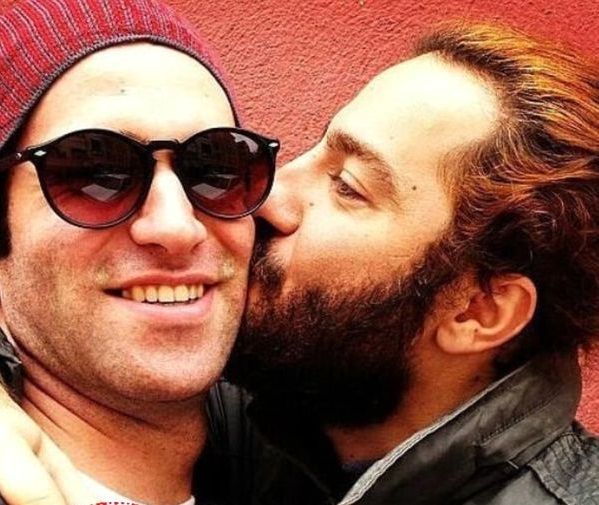 نوید محمدزاده