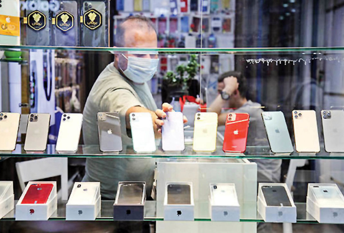 افت ۱۵ درصدی قیمت‌ها در بازار موبایل