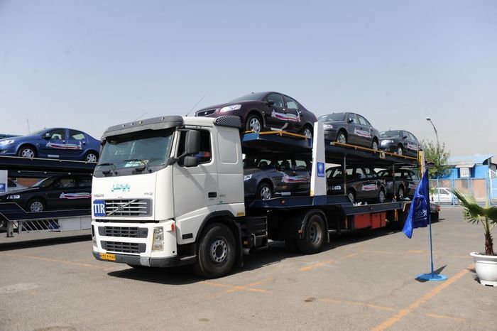 قطعات و خدمات مهندسی در فهرست صادرات ایران‌خودرو/ افزایش تولید سایت آذربایجان در دستور کار