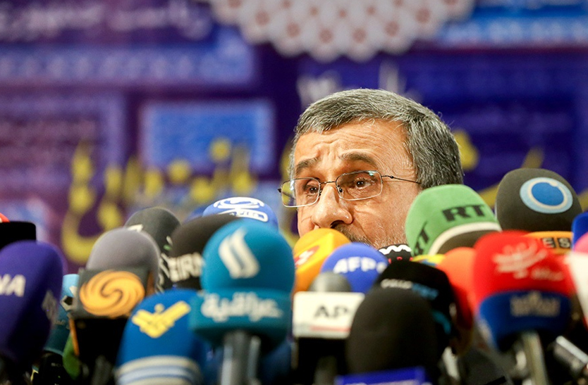 ثبت نام محمود احمدی نژاد
