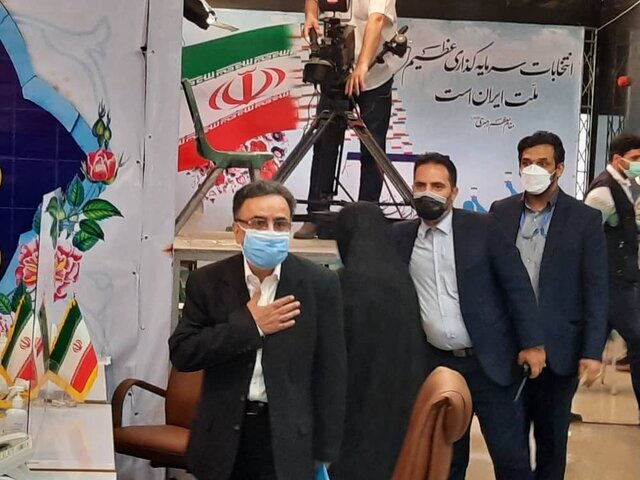 مصطفی تاجزاده 