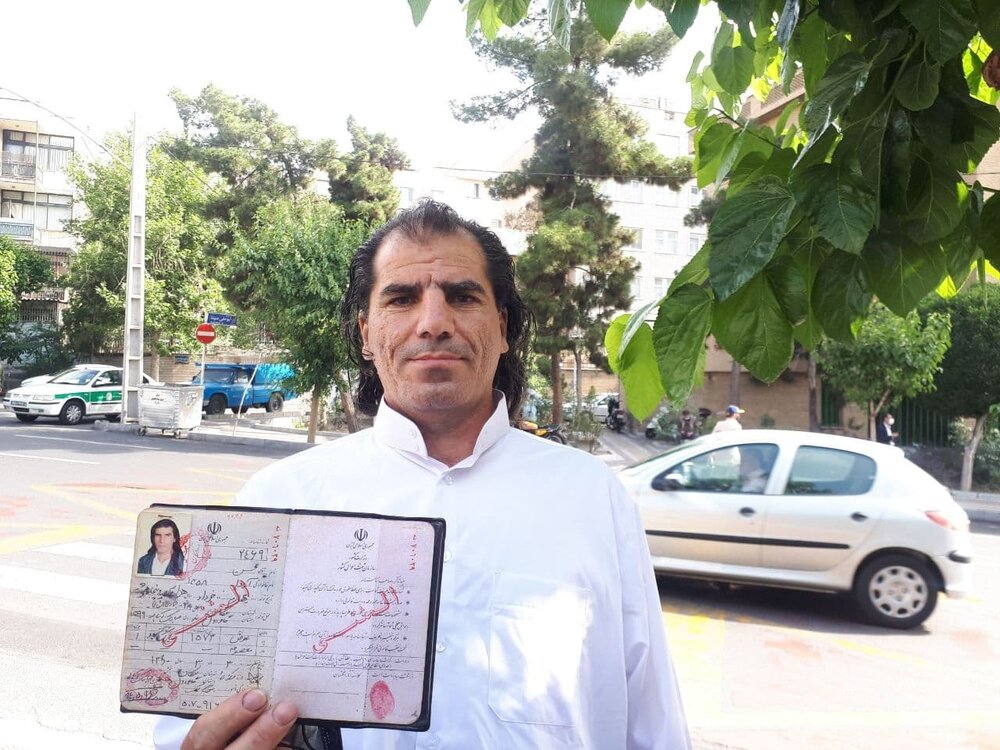 حاشیه‌های چهارمین روز ثبت‌نام انتخابات ۱۴۰۰